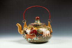 程海瑞藏品《一粒珠八骏图》被北京天安门管理委员会收藏